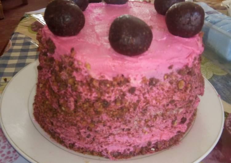 Recipe of Award-winning Lemon and strawberry red cake