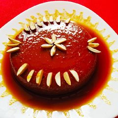 A picture of Caramel Biscuit pudding.