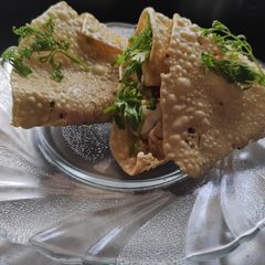 A picture of Papad Cone Salad 😋.