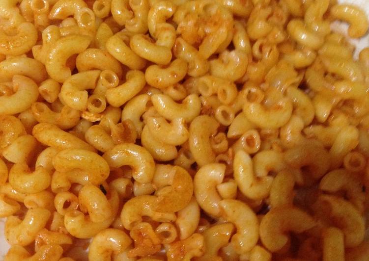 Instant macroni