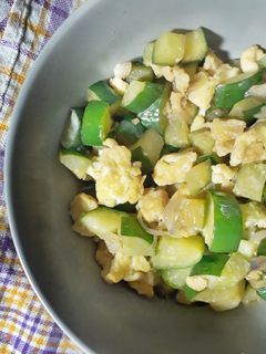 Foto resep Timun orek telur