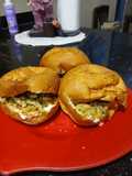 ساندوتشات كيزر شاورما الدجاج بالمايونيز🍔