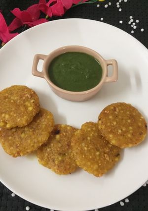 A picture of Sago vada.