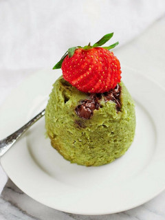 Una foto de Matcha Mug Cake