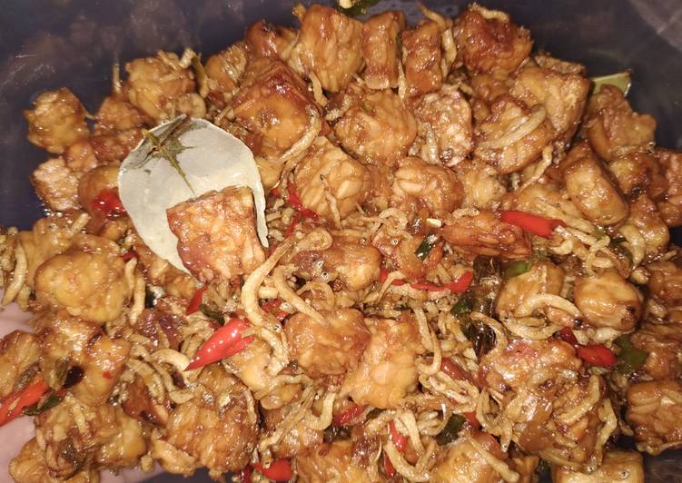 Bahan Membuat Tempe orek teri medan yang simpel