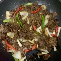 A picture of Beef Yakiniku (Beef Slice).