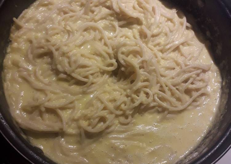 Spaghetti en crema de elote