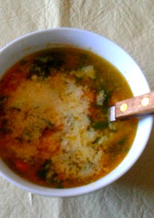 Una foto de Sopa de verduras ¡súper!