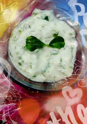 A picture of Hydrai, Turkish yogurt dip.