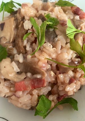Una foto de Risotto de jamón ibérico y setas