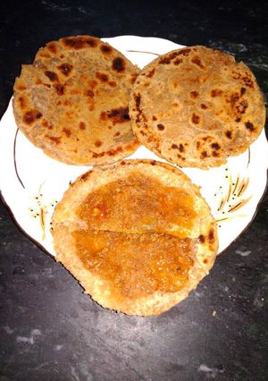 A picture of Jaggery Stuffed Paratha.