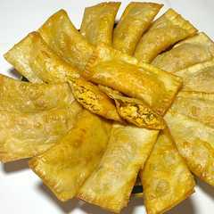 A picture of Tahu Jagung Kulit Pangsit (200).