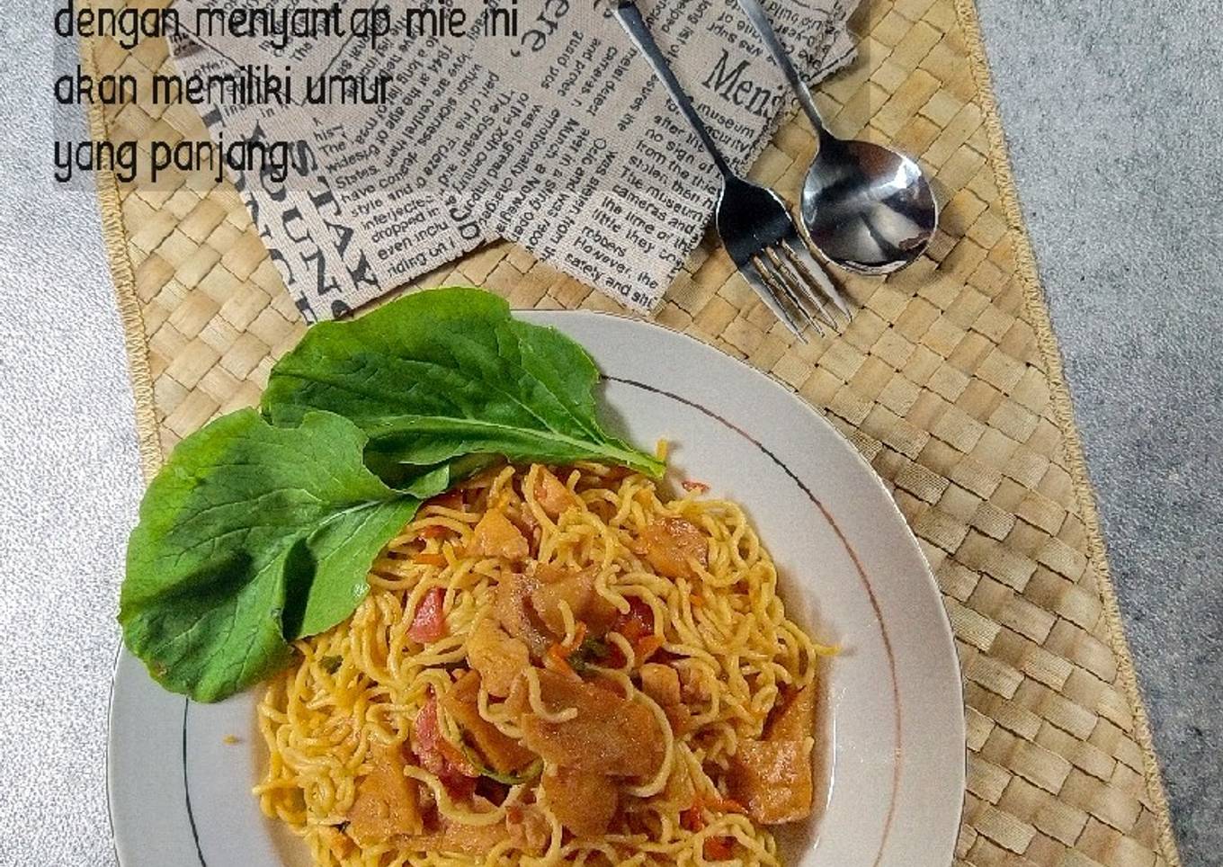 Chinese Fried Noodles / mie goreng panjang umur