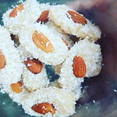 A picture of Coconut peda.