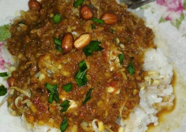 Cara Gampang Menyiapkan Nasi tahu Blora, Lezat