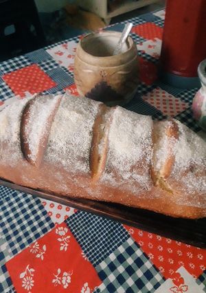 Una foto de Pan con harina de maíz y de trigo dulce