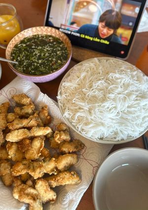 Hình của món Bún cá chấm.