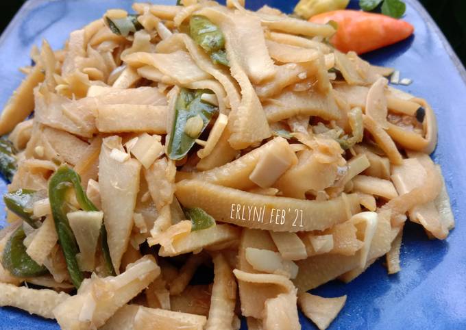 Resep: 99. Oseng Pedas Rebung Cabe Hijau Irit Anti Gagal