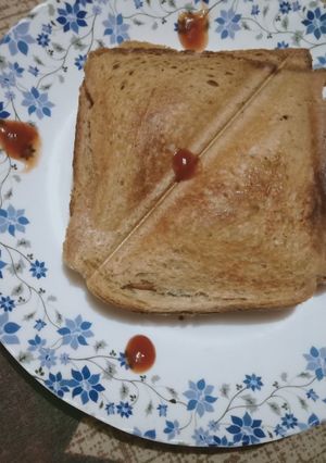 A picture of Noodles toast.