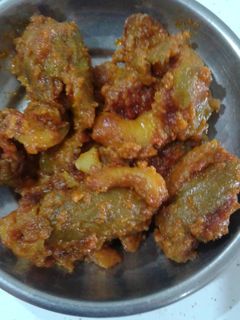 કાજુ કારેલા નુ ભરેલુ શાક રેસીપી મુખ્ય ફોટો