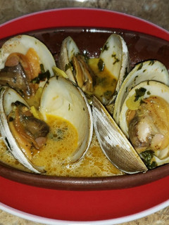 Una foto de Almejas al pil pil