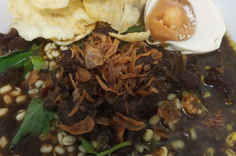 Langkah Mudah untuk Membuat Nasi Rawon, Lezat