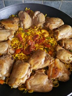 Une photo de Fideua simplifiée et rapide (pâtes Espagnoles/catalanes)