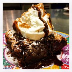 A picture of Chocolate Fudge Brownies.
