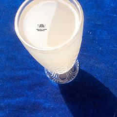 A picture of Apple juice.