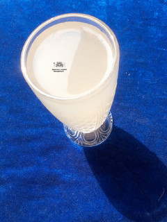 A picture of Apple juice.