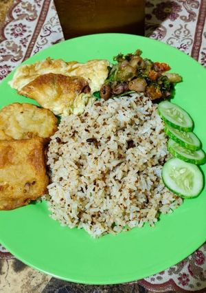Foto resep Nasi Tutug Oncom 🍚🧄🌶