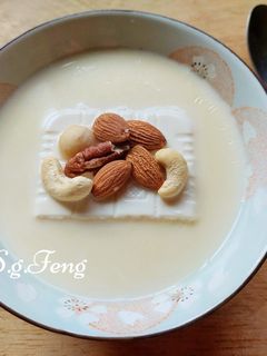 堅果豆腐腦豆漿(電鍋版) 的食譜成品照片