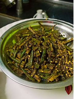 मसाला भिंडी (masala bhindi recipe in Hindi) रेसिपी मुख्य फोटो
