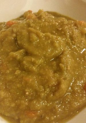 A picture of Slow Cooker Split Pea Soup.