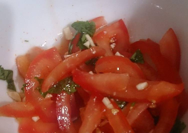 Recipe: Tasty Tomato Salad