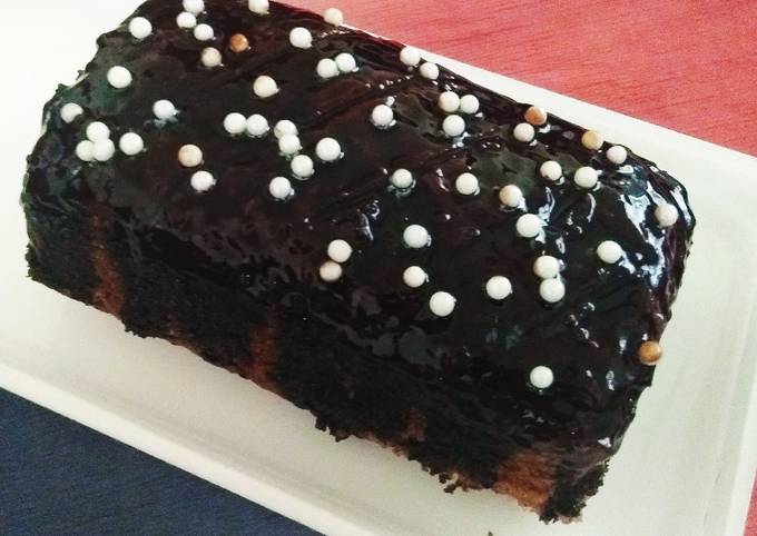 Microwave Chocolate Sponge Cake with Dark Chocolate Glaze