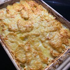 A picture of Dauphinois Potatoes.