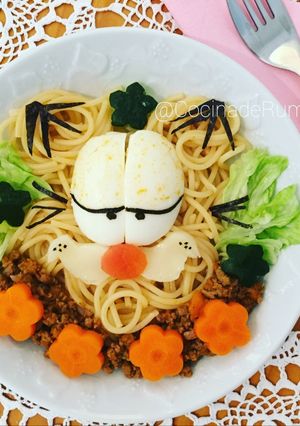 Una foto de Platos divertidos (Garfield)