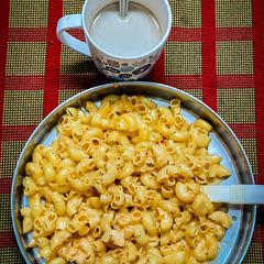 A picture of Cheese Macaroni.