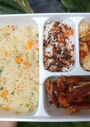 Foto resep #4 |BEKAL MAKAN SIANG| bihun tahu kecap dan winger 🥰