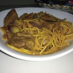 A picture of Sphagetti with meat.