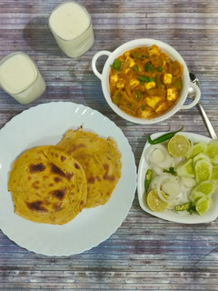कड़ाही पनीर (Kadai Paneer recipe in Hindi) रेसिपी मुख्य फोटो