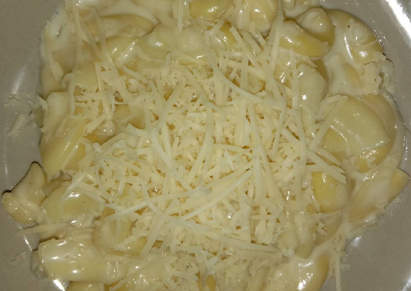 Makaroni susu keju