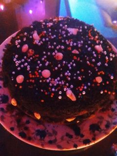 चॉकलेट केक (chocolate cake recipe in Hindi) रेसिपी मुख्य फोटो