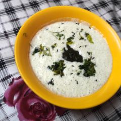 A picture of Spinach Raita.