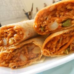A picture of Veg Noodles Frankie.