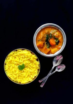 பாரம்பரிய மஞ்சள் பொங்கல் - தாளகக்குழம்பு செய்முறை முக்கிய புகைப்படம்