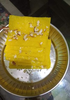 A picture of Bombay Ice Halwa.