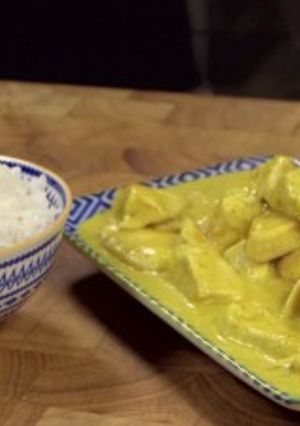 Foto di Petto di pollo al curry e riso basmati