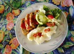 Una foto de Pan o pastel de pollo